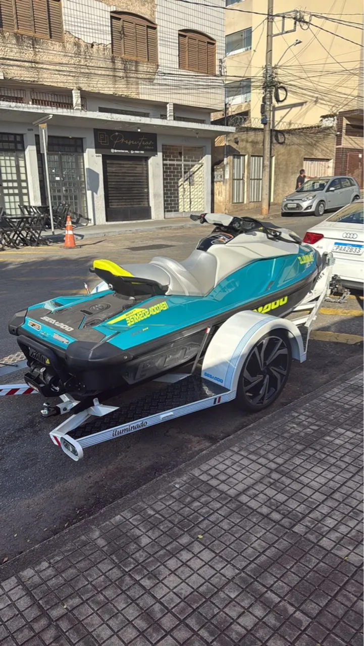 Jet Ski Sea-Doo 170 2024