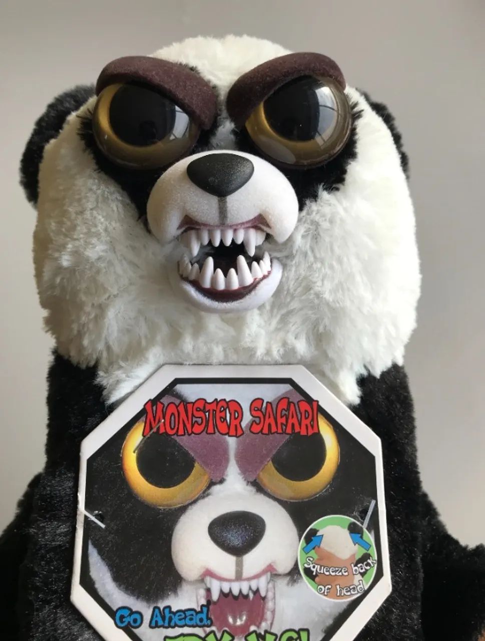 Pelúcia Br Machine Feisty Monster Safari Panda Sentado - Foto 3