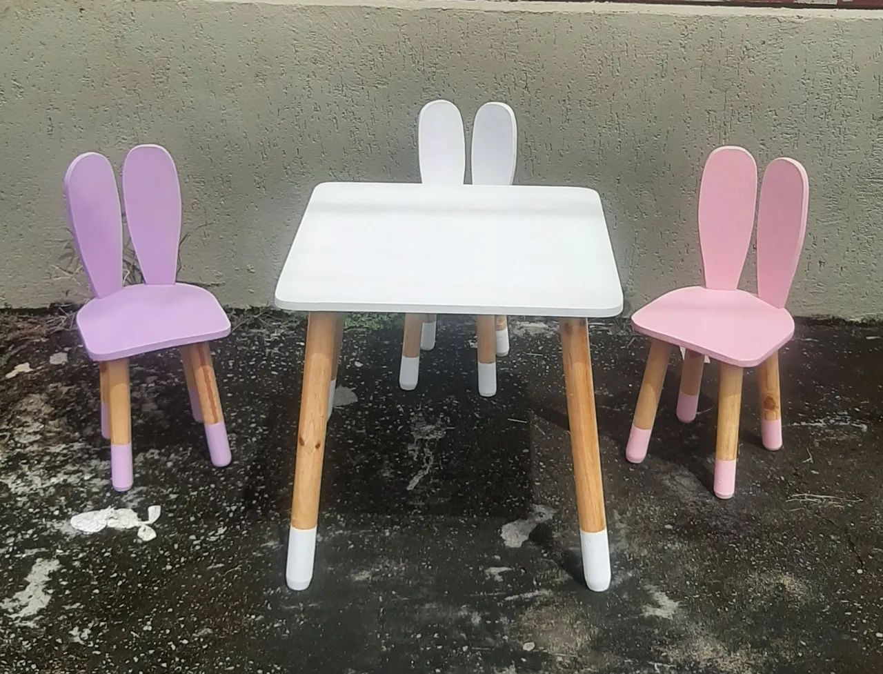 Mesa e cadeiras infantis coelho  - Foto 2