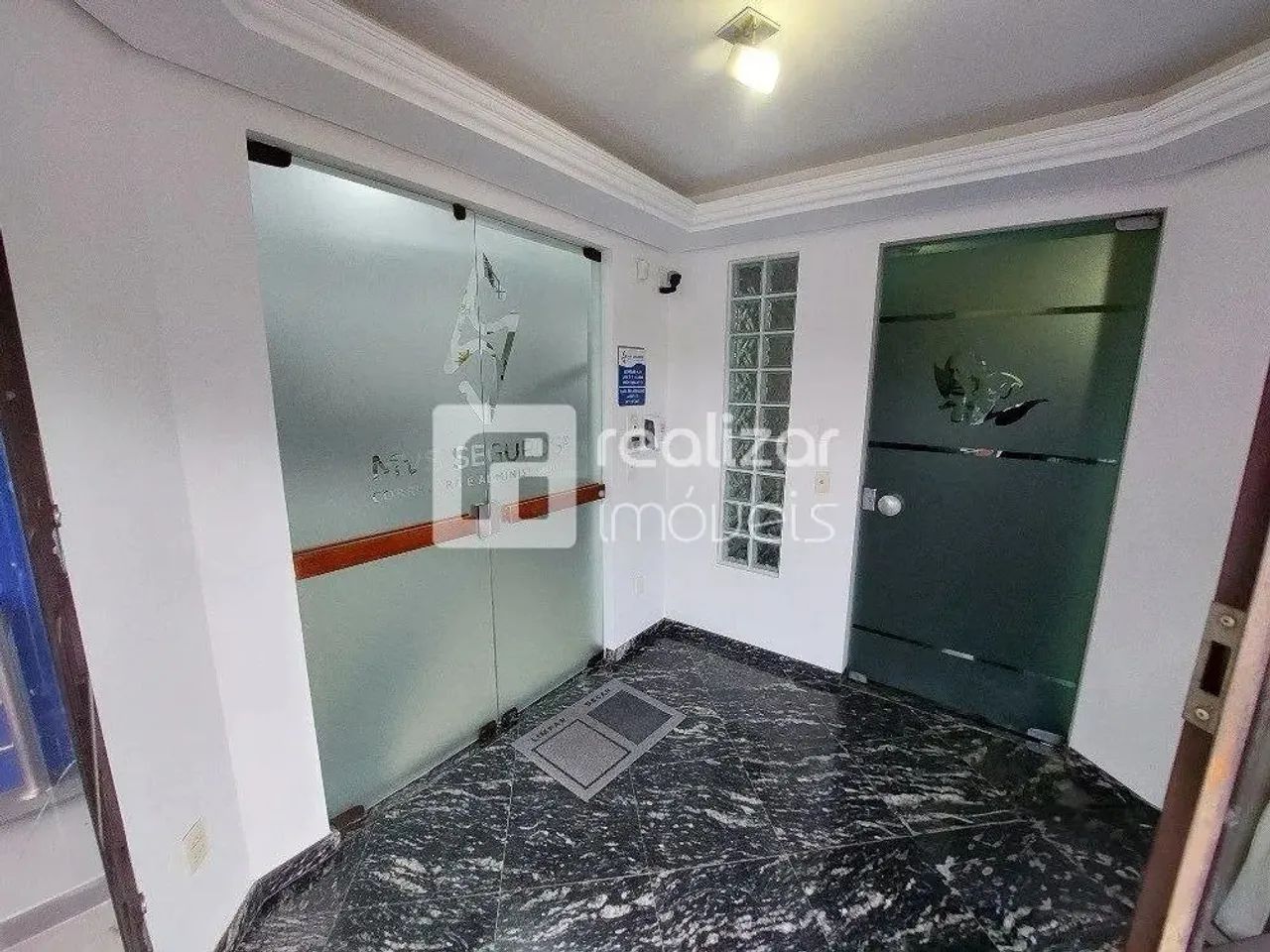 Prédio/Edifício no bairro Capoeiras, Florianópolis - Foto 2