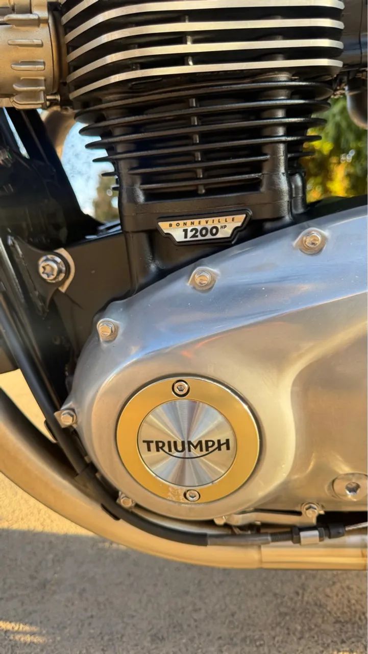 Triumph Thruxton R 1200 - Foto 6