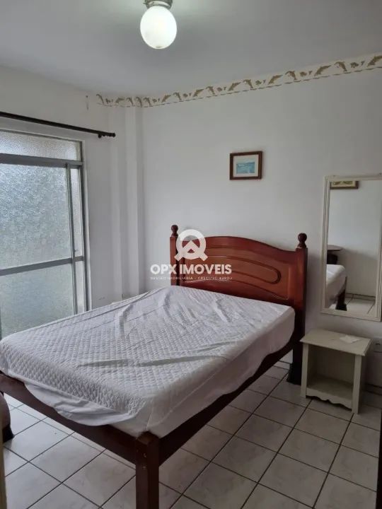 Apartamento de 2 Quartos no Edifício Atílio Pozza, no Centro de Balneário Piçarras