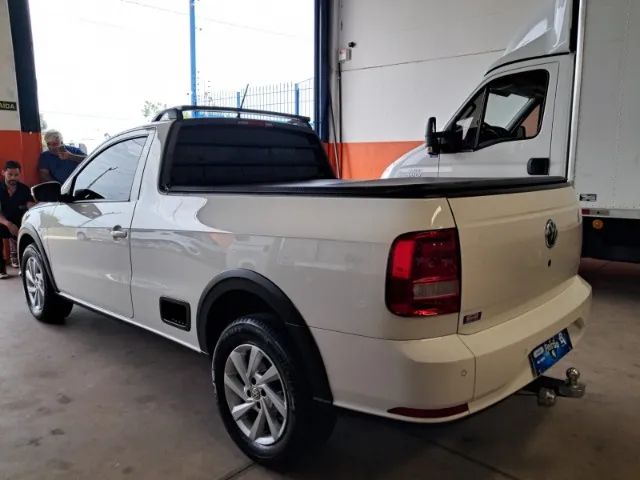 VW Saveiro 1.6 FLEX CS TL - (2019) - Foto 3