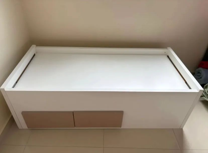 Cama de Solteiro Infantil Branca com Gaveteiros - Ótimo Estado