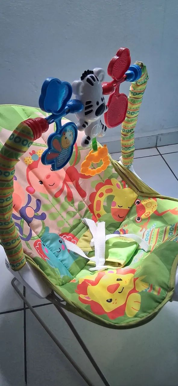 Cadeirinha de descanso pra bebê 