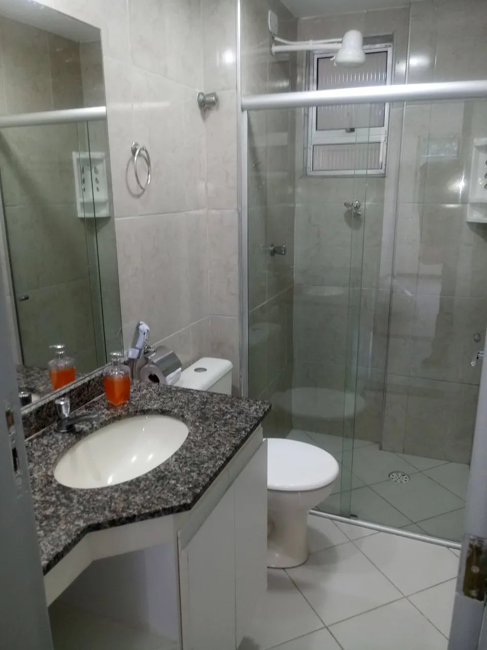 Alugo Apto Mobiliado 3/4 duas suítes  - Foto 5