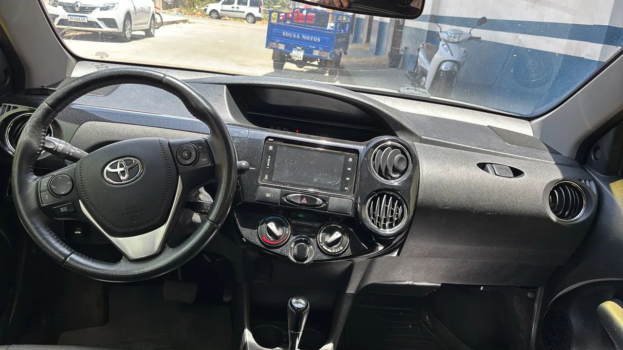 Toyota Etios ETIOS XLS Sedan 1.5 Flex 16V 4p Aut. 2018