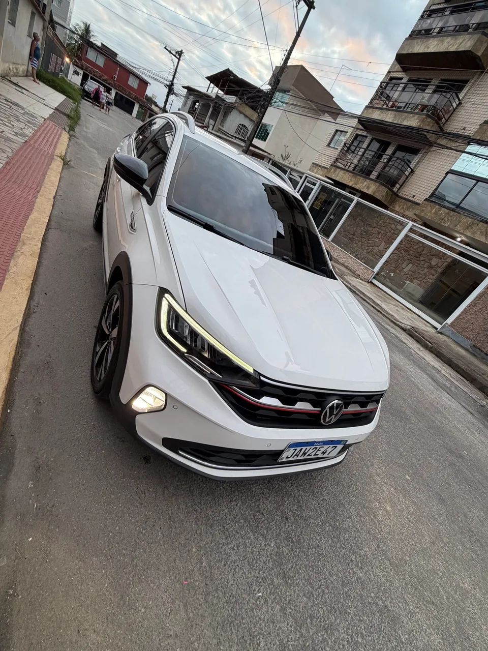 Volkswagen Nivus Nivus Highline 1.0 200 TSI Flex Aut. 2021