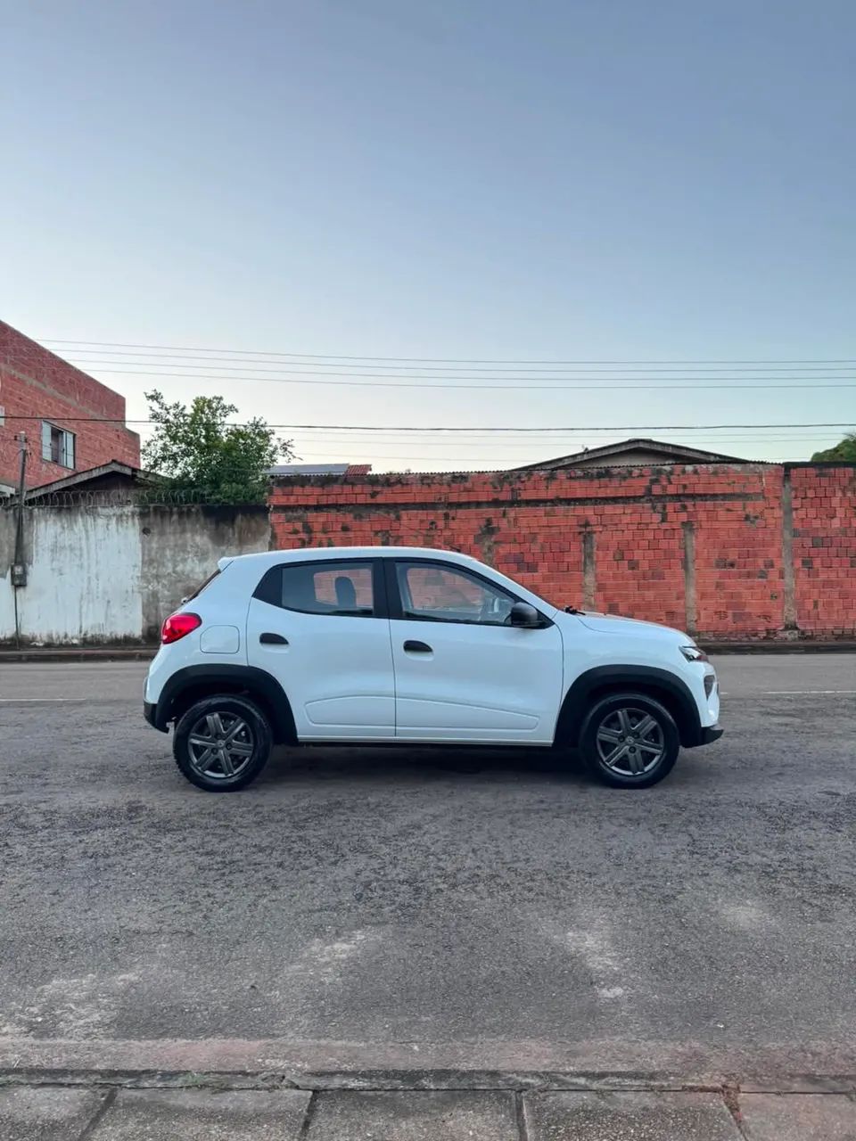 Renault Kwid Zen 1.0 Flex 12V 5P Mec. 2026 - Foto 4