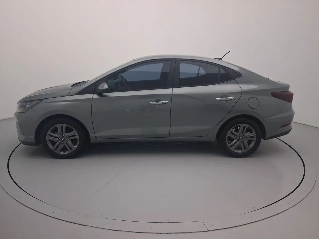 Hyundai HB20S Limited 1.0 TB Flex 12V Aut., foto 2 de 18