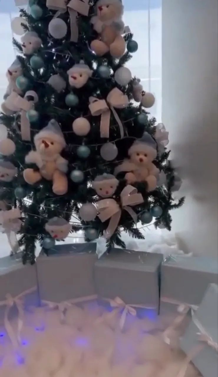 Árvore de Natal 2m Completa + Enfeites  - Foto 3