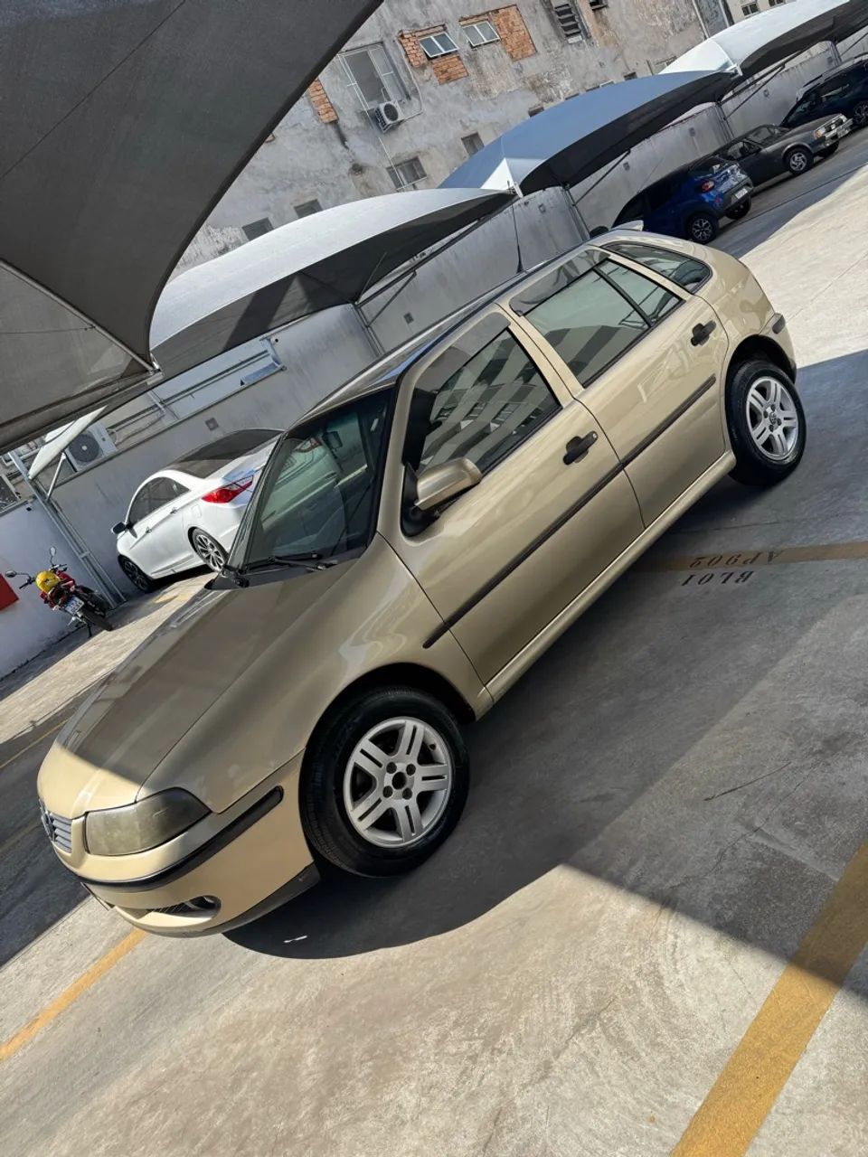 Volkswagen Gol Geração III 1.0 MI 16V Turbo Gasolina Mec. 4P 2000