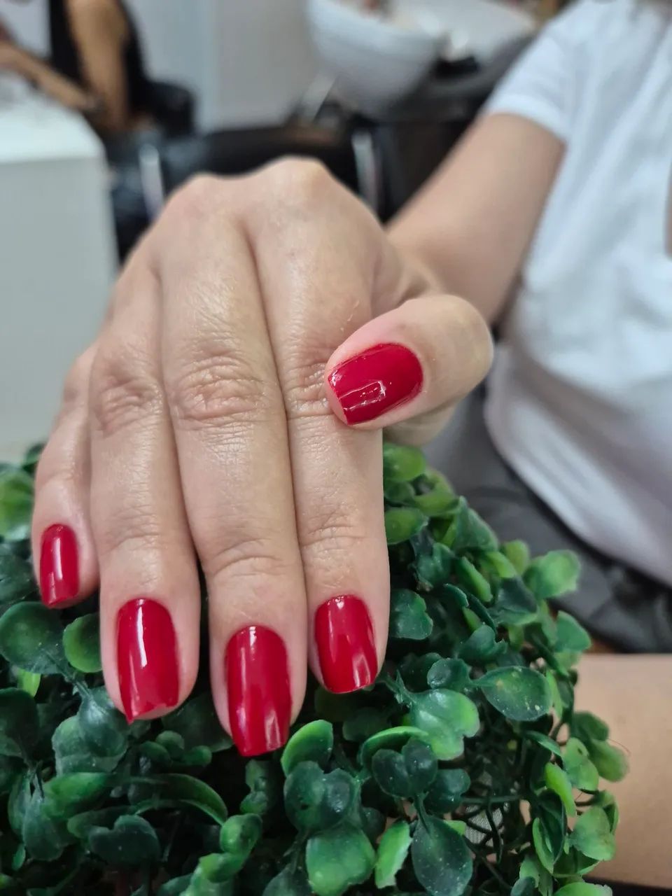 Contrata manicure