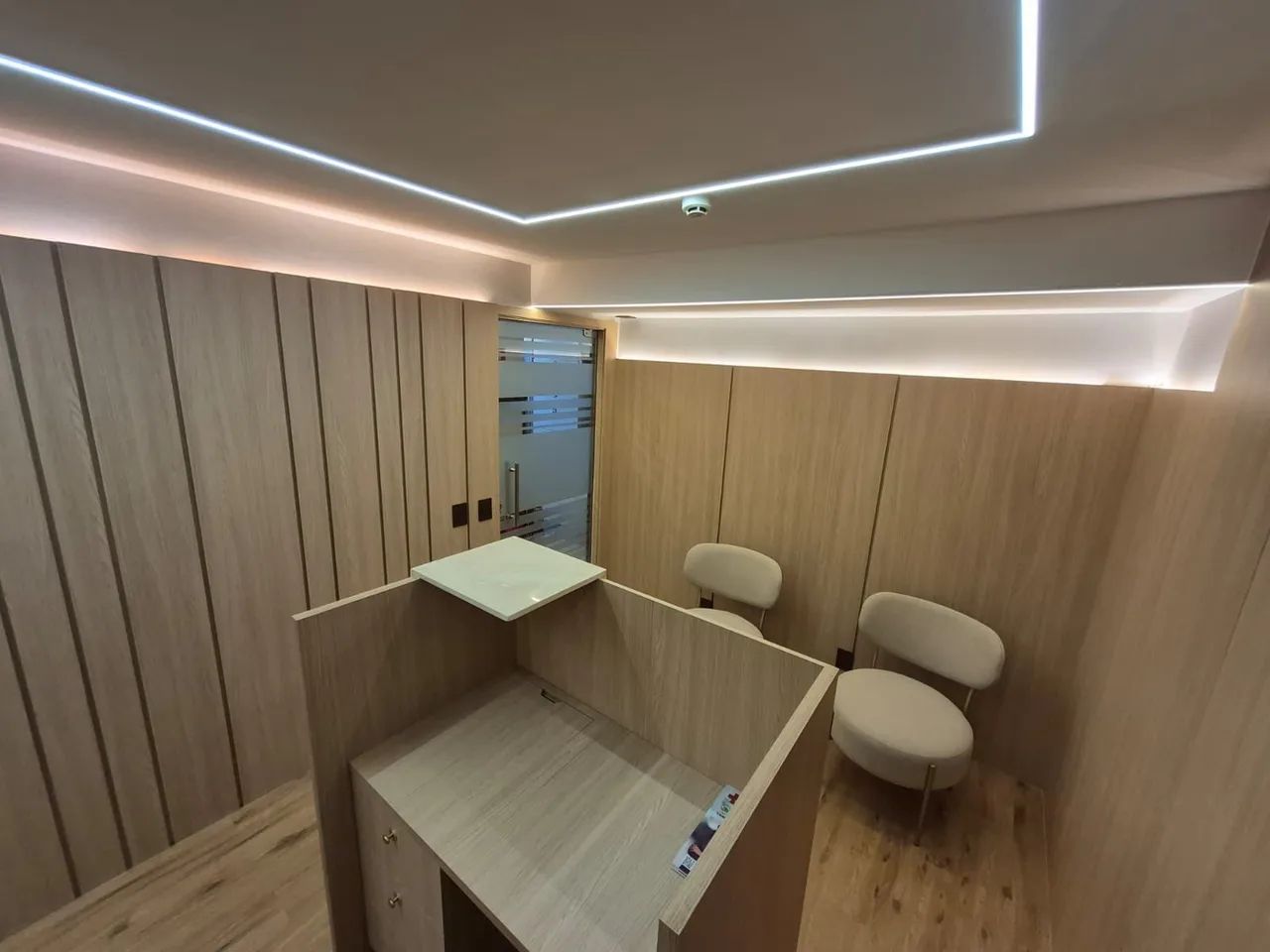 SALA MEDICA PARA ATENDIMENTO MOBÍLIA NOVA COMPLETA - Foto 4