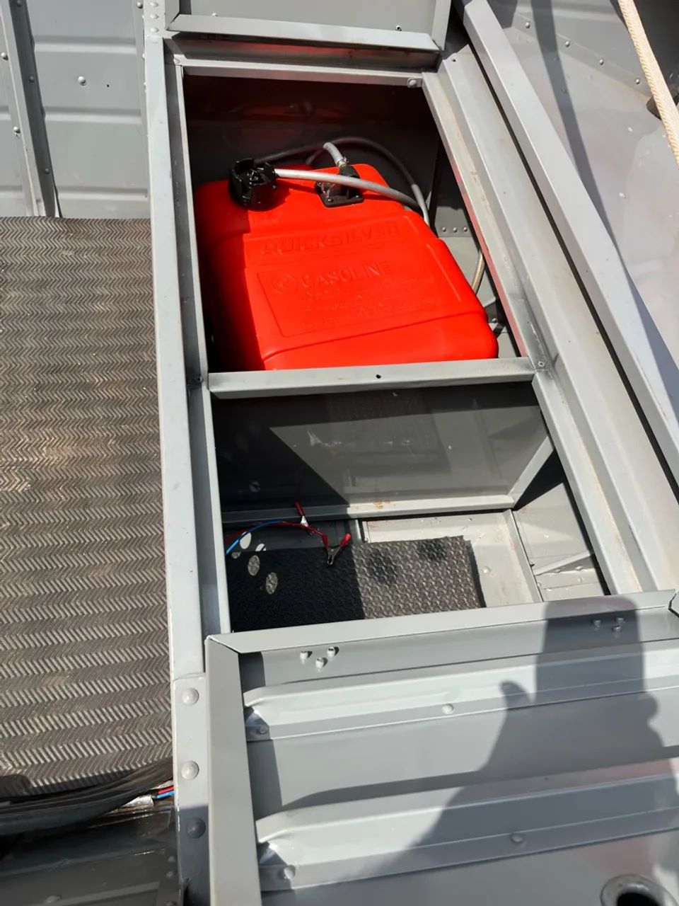 Barco carreta e motor 30hp com partida  - Foto 3