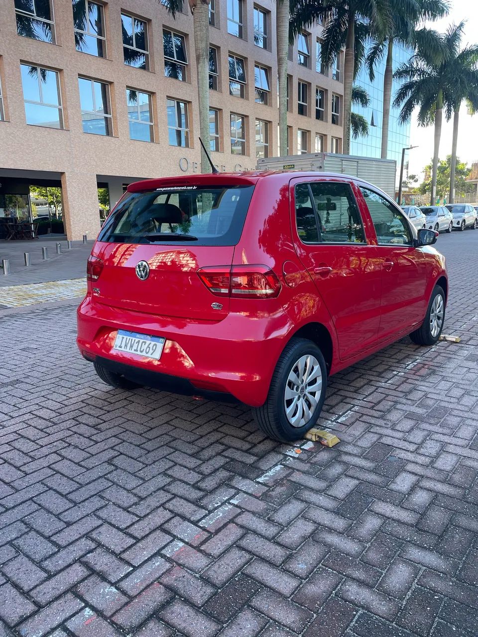 Volkswagen Fox Trendline 1.0 Flex 12V 5P 2016 - Foto 5