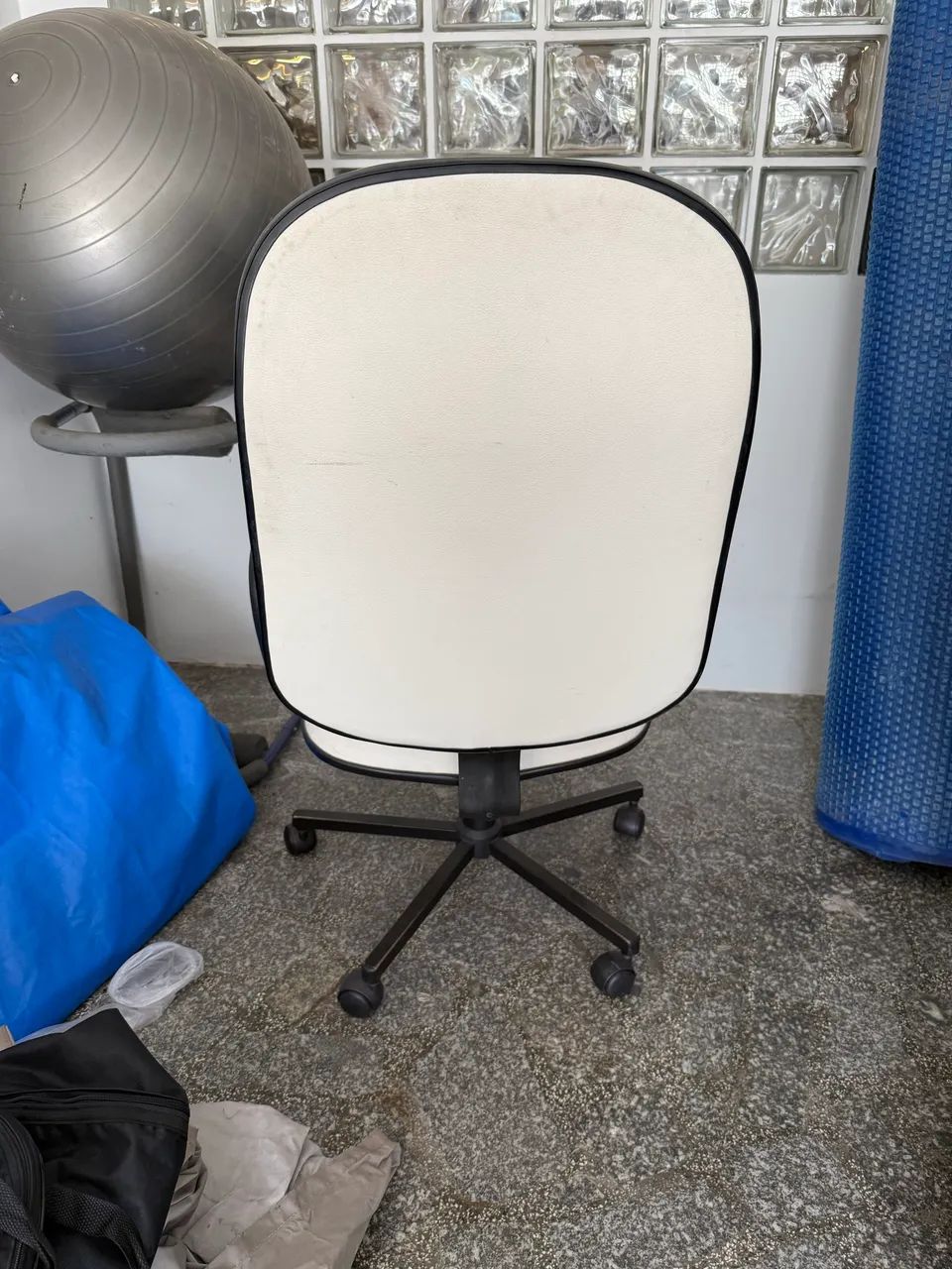 Cadeira escritório  - Foto 2