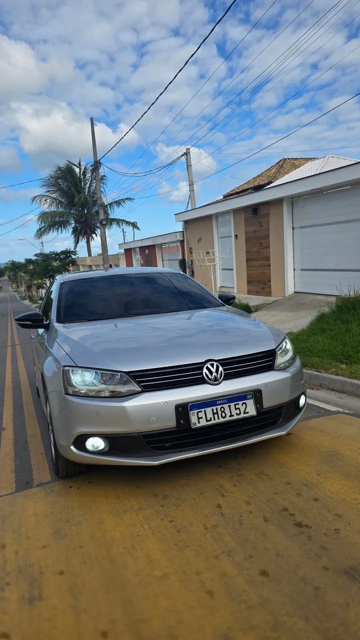 Volkswagen Jetta JETTA Comfortline 2.0 T.Flex 8V 4p Tipt. 2013