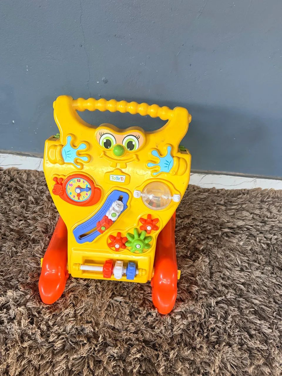 Vendo esse andador 