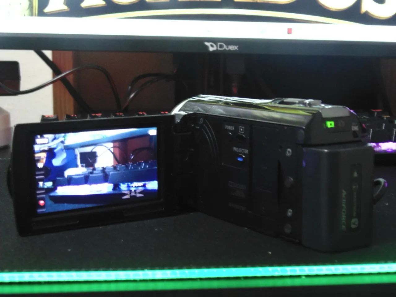 Filmadora com projetor Sony funcionando perfeitamente  - Foto 2