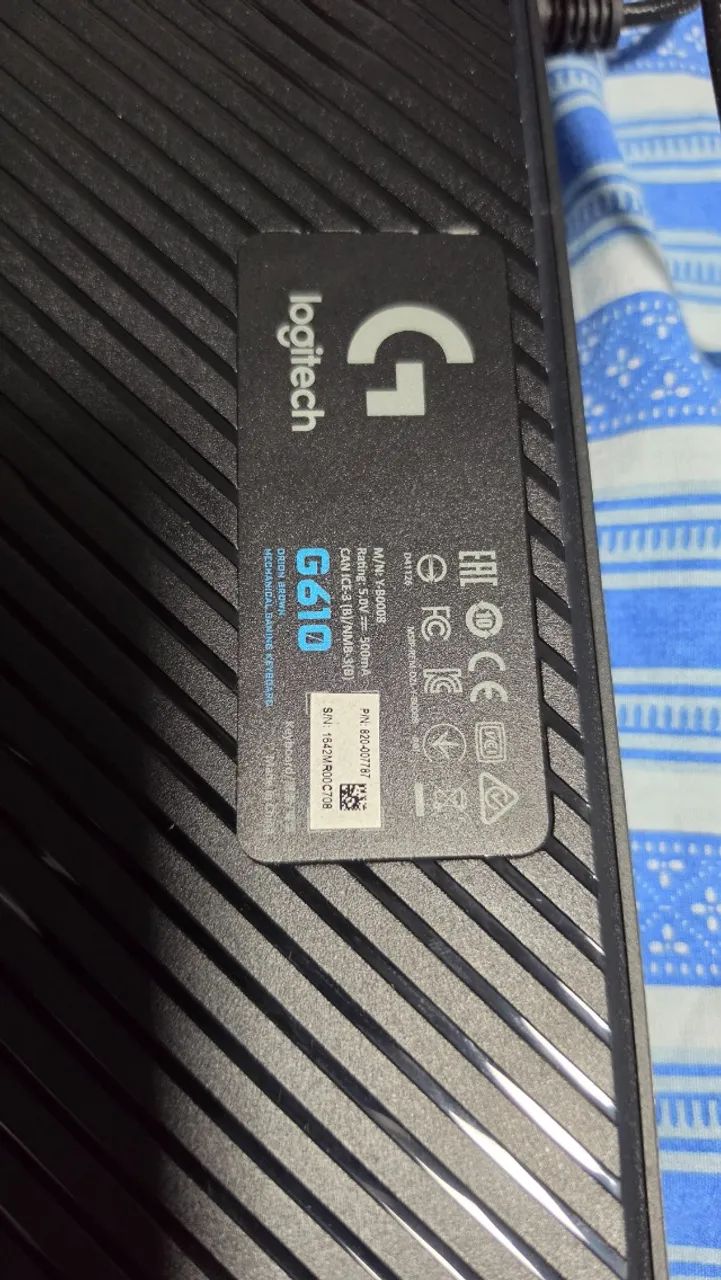 Teclado Logitech G610