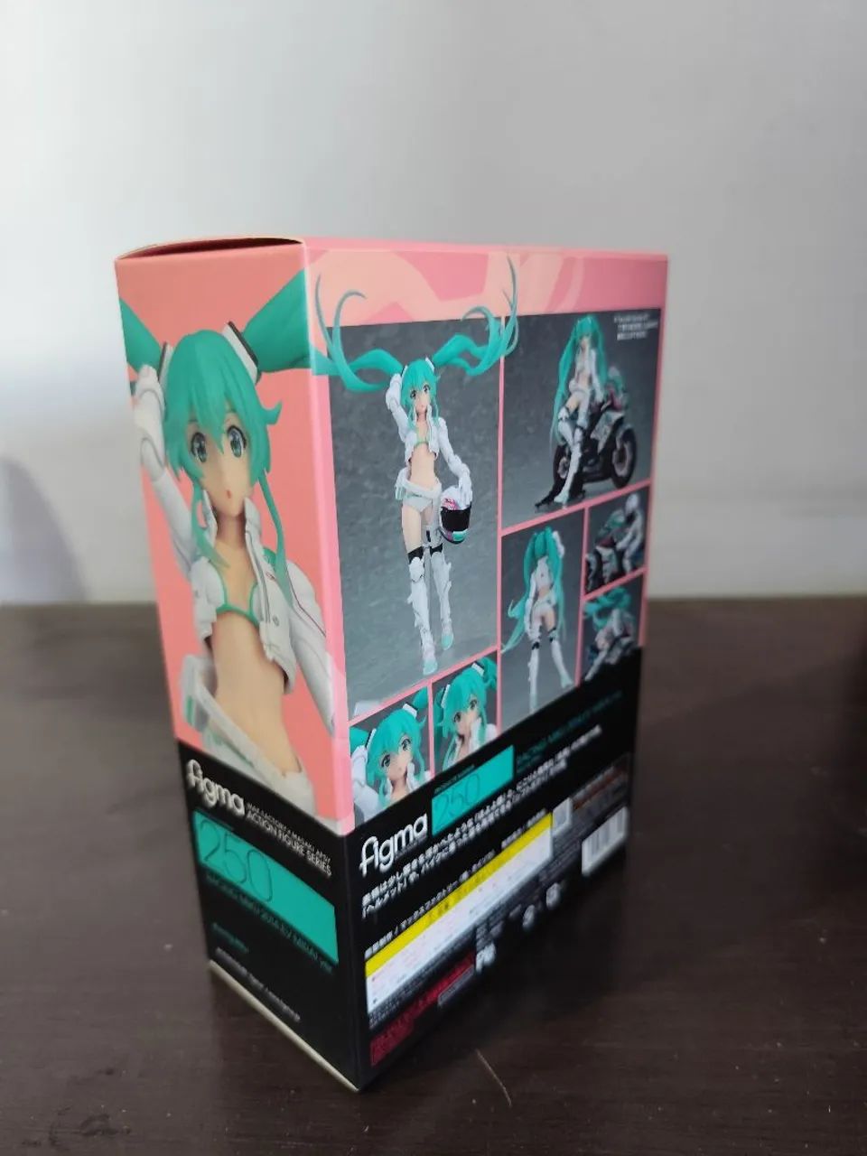 figma 250 - Racing Miku EV 2014 EV MIRAI ver LACRADA - Foto 4