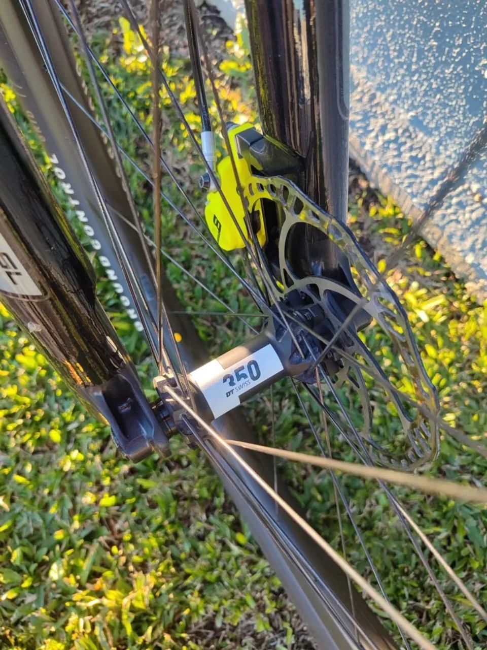 Bicicleta Specialized Epic Comp 2023 - Foto 5