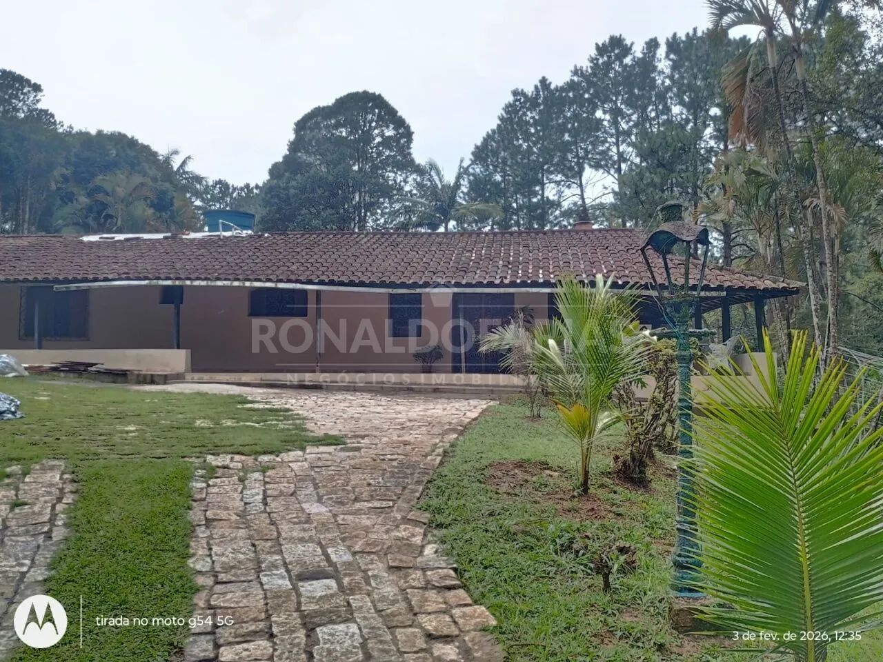 CHÁCARA À VENDA COM 3 DORMITORIOS, NO JARDIM HERPLIN - VARGINHA - Foto 3