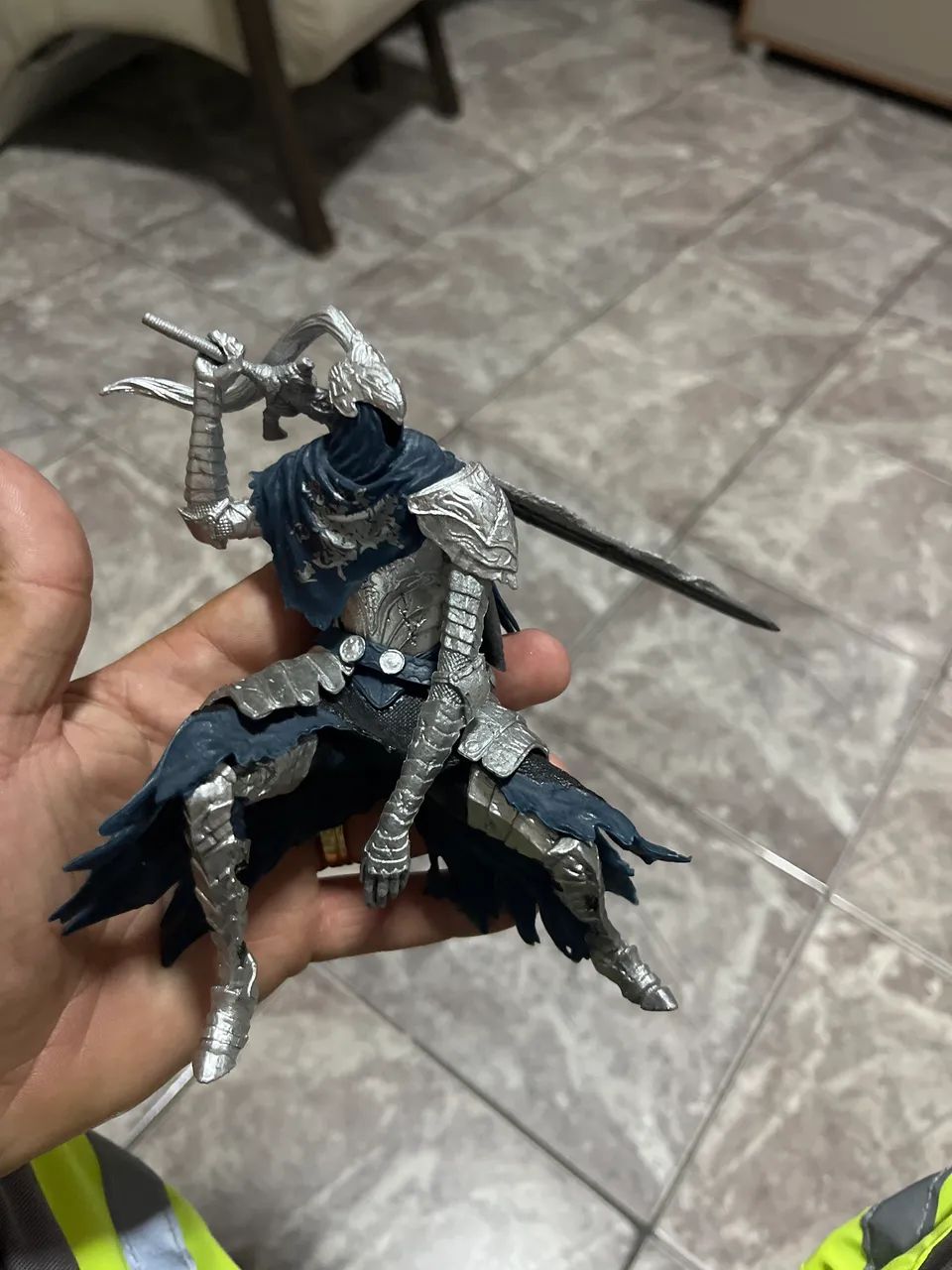 Vendo todos esses bonecos colecionáveis  - Foto 4