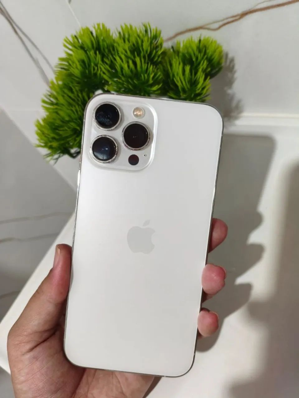 iPhone 13 pro Max white (branco ?) maravilhoso  - Foto 2