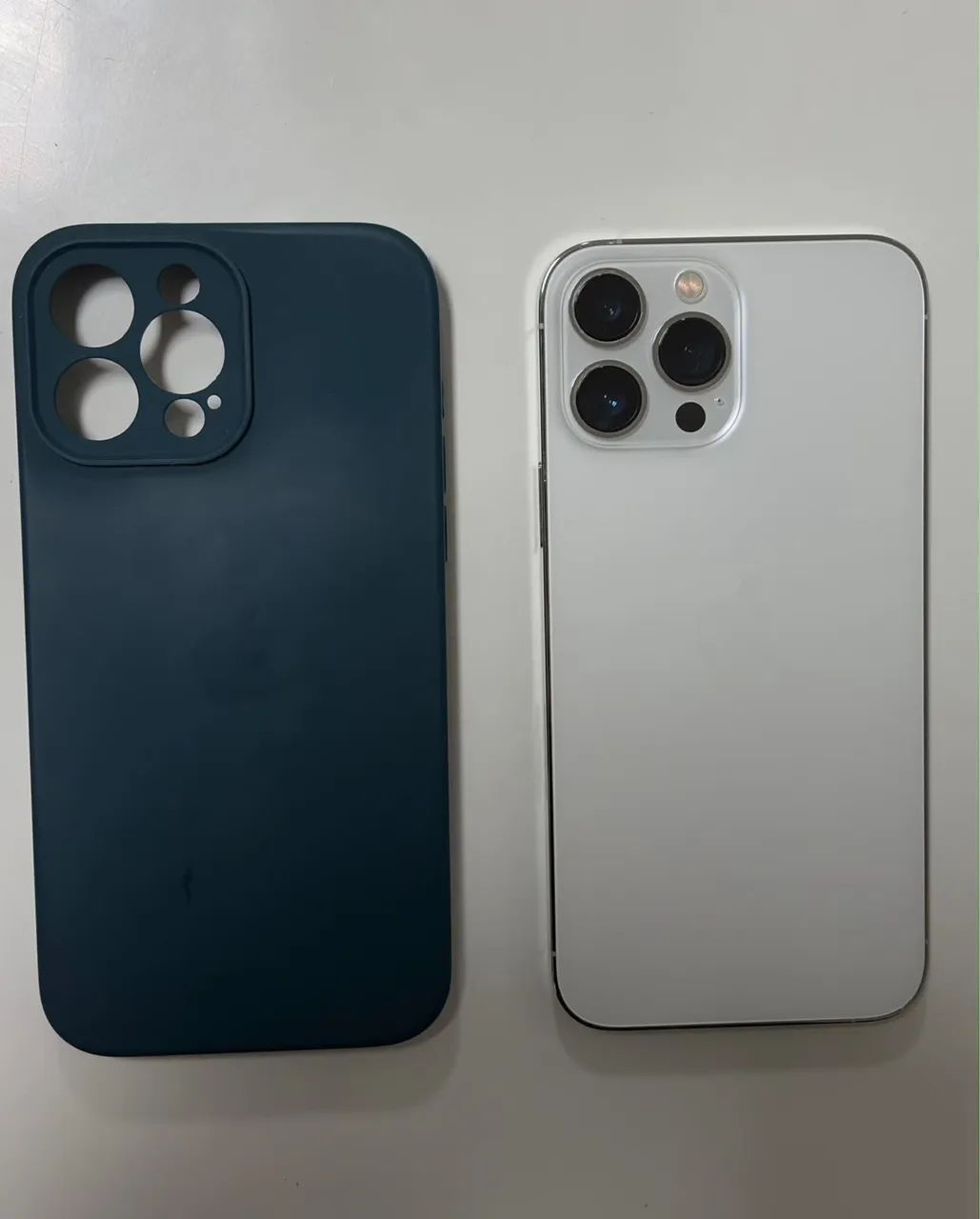 iPhone 13 Pro Max -128 GB - Celulares e Smartphones - Praia da
