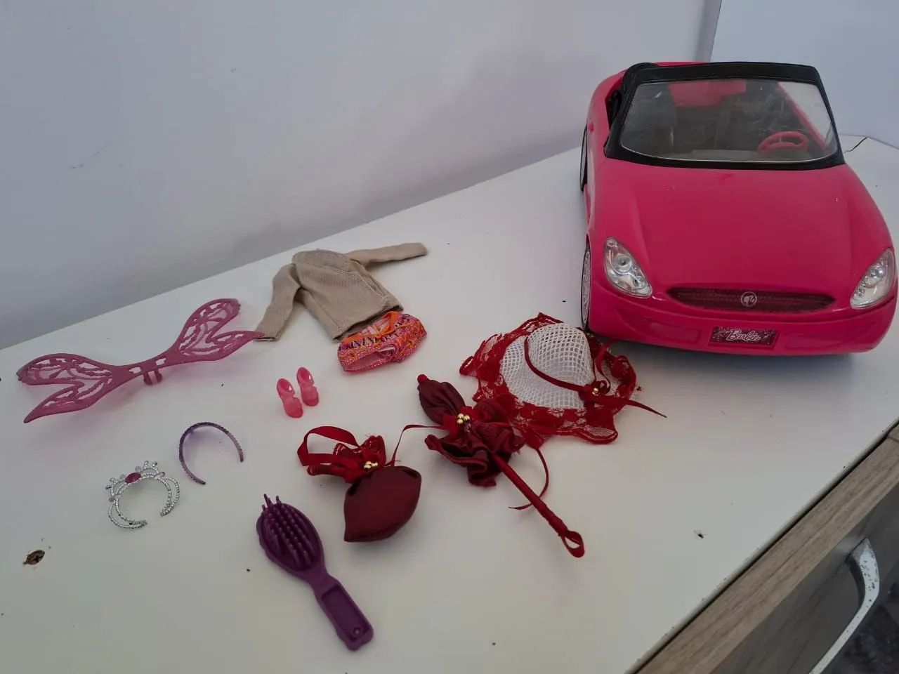 Barbies "originais" e articuladas com acessórios  - Foto 5