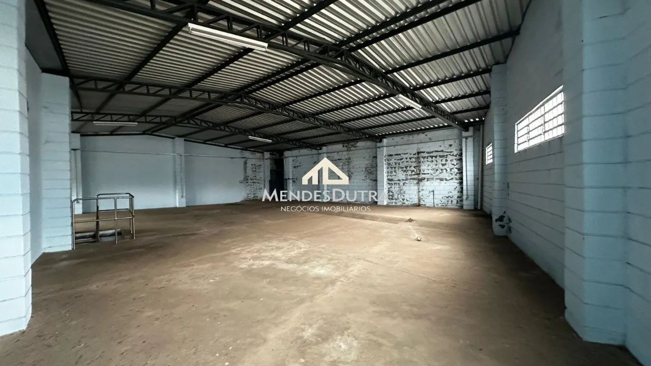 Prédio Comercial com 324m² para alugar no bairro Vila Rezende em Piracicaba-SP. - Foto 3