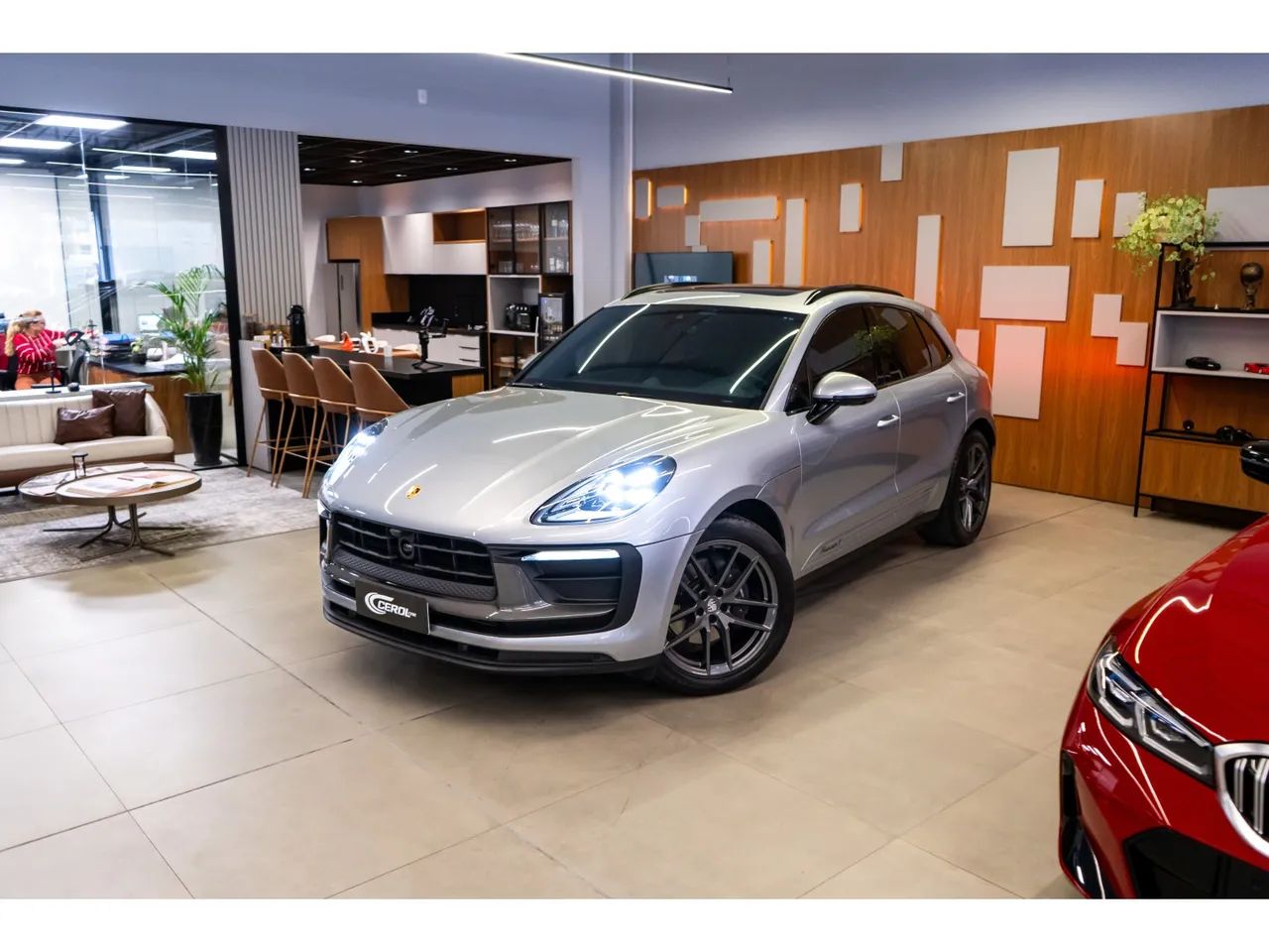 Porsche Macan T 2.0 Turbo 2025