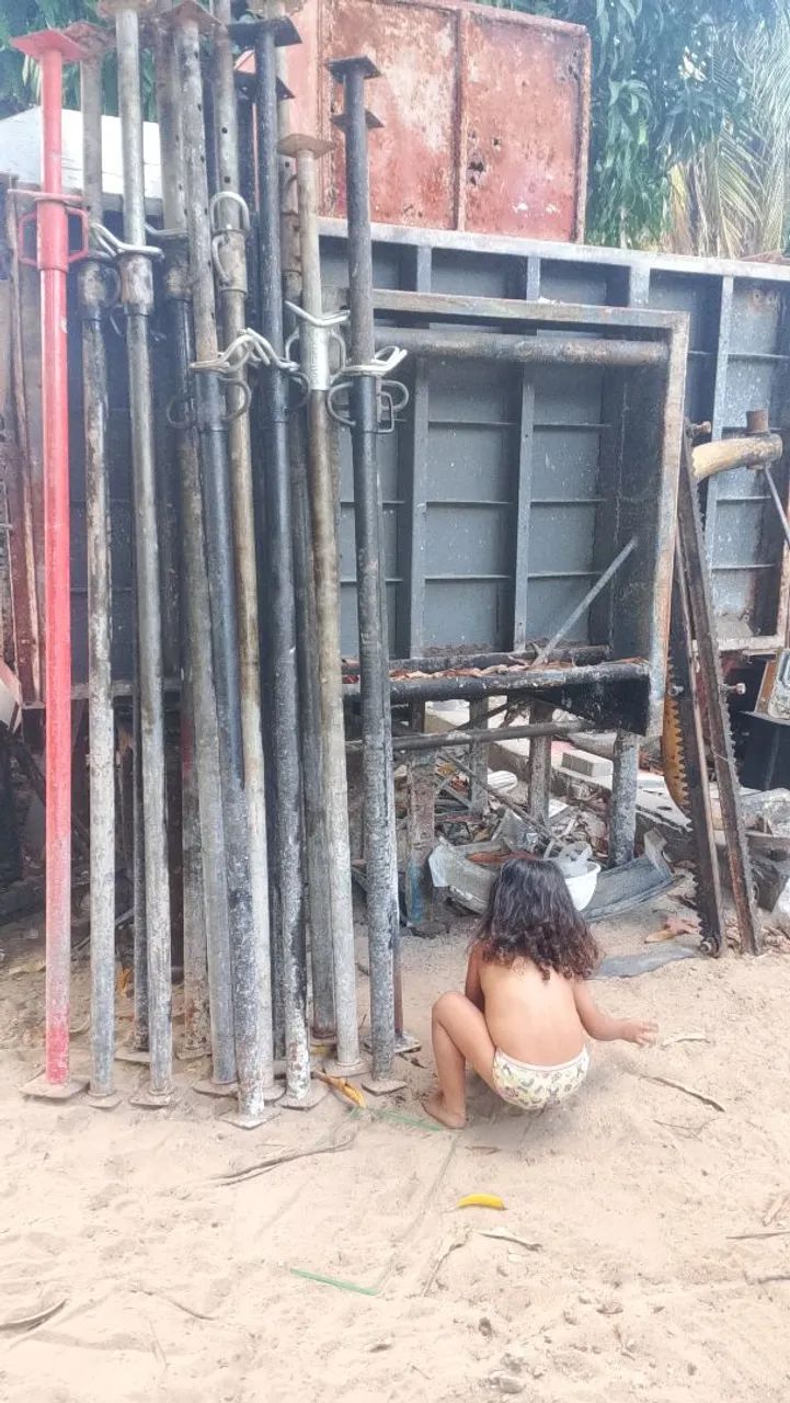 Escoras e betoneiras a venda     - Foto 4
