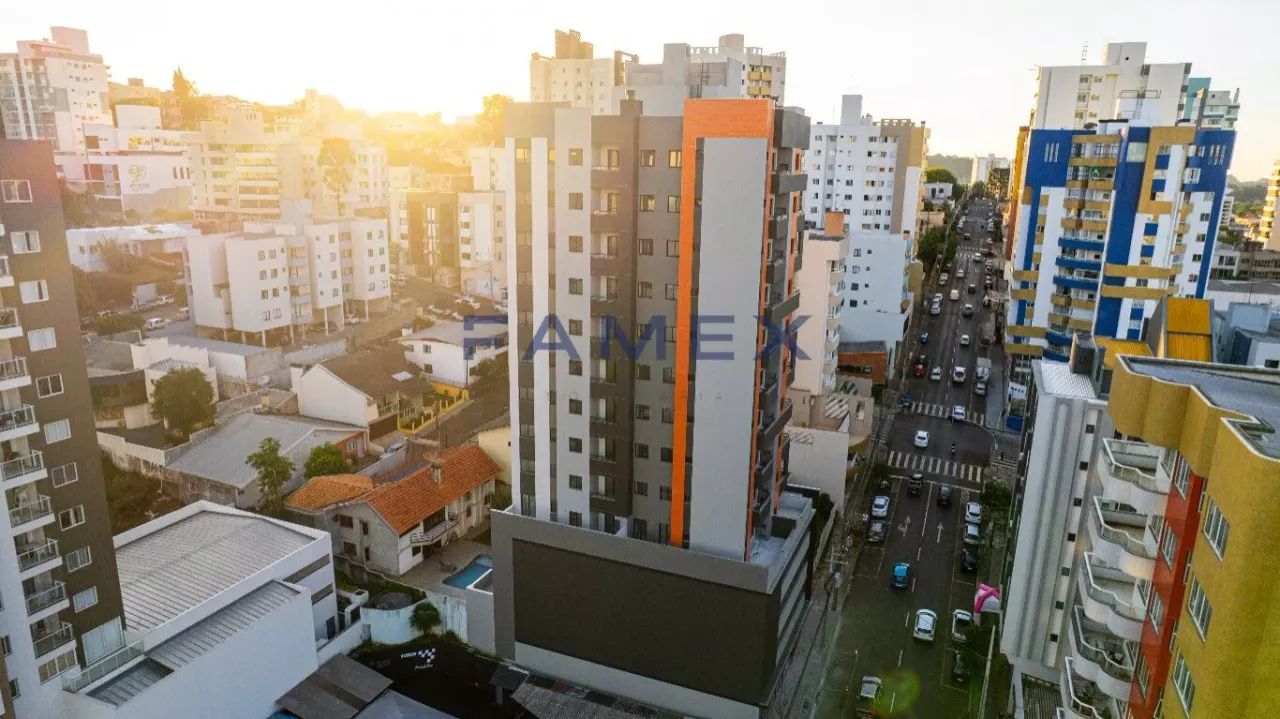 APARTAMENTO COM 01 SUÍTE + 01 QUARTO NO CENTRO PARA LOCAÇÃO- EDIFÍCIO OPALA - 02 QUADRAS D