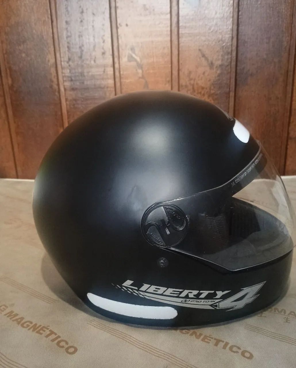 Capacete confortável e seguro. Não perca - Foto 2