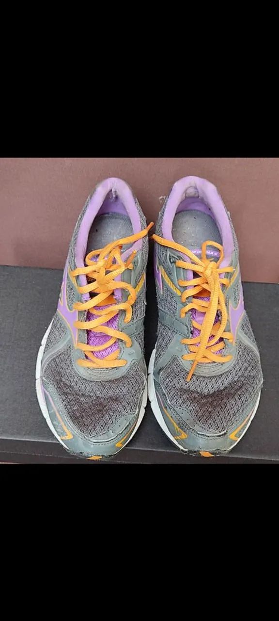 Tênis Mizuno tamanho 37 - Foto 3