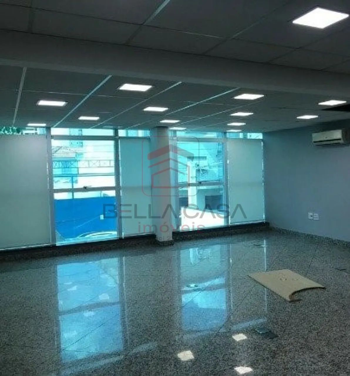 Prédio Comercial 3 andares 8 salas na Mooca Rua dos Campineiros