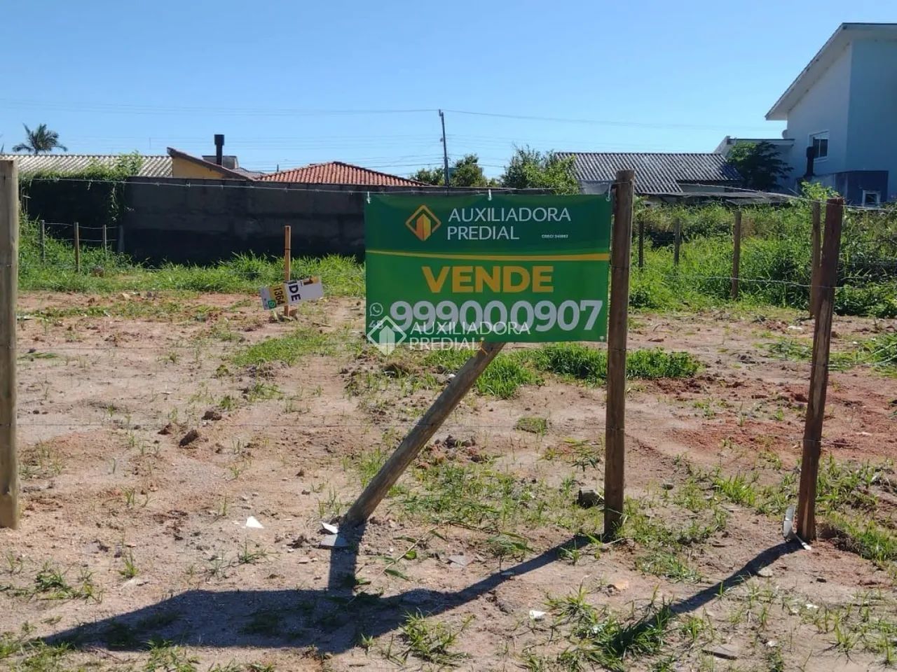 Terreno com 360m2 à venda no bairro Carianos - Florianópolis. - Foto 5