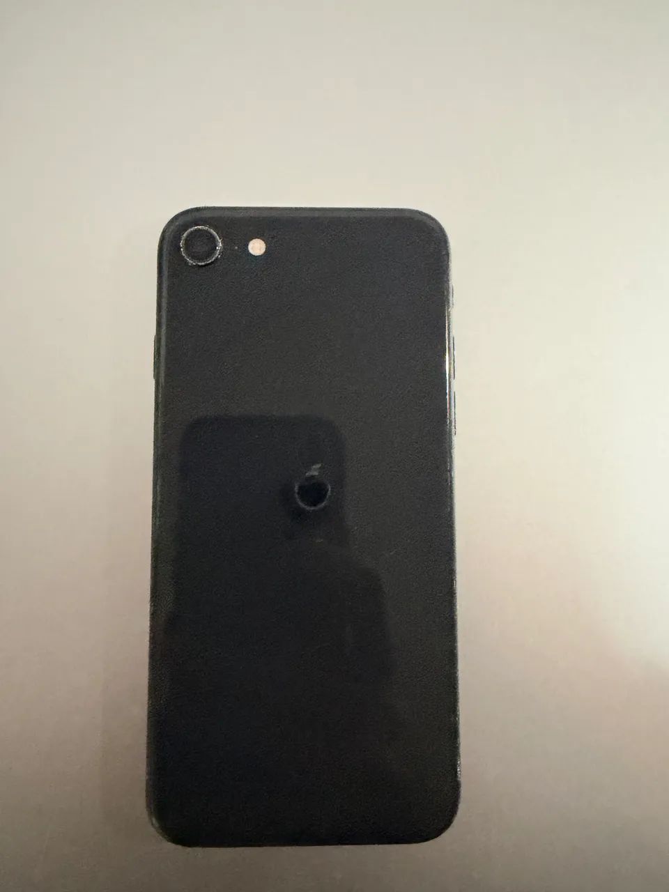 Iphone SE 2º gera ção  - Foto 2