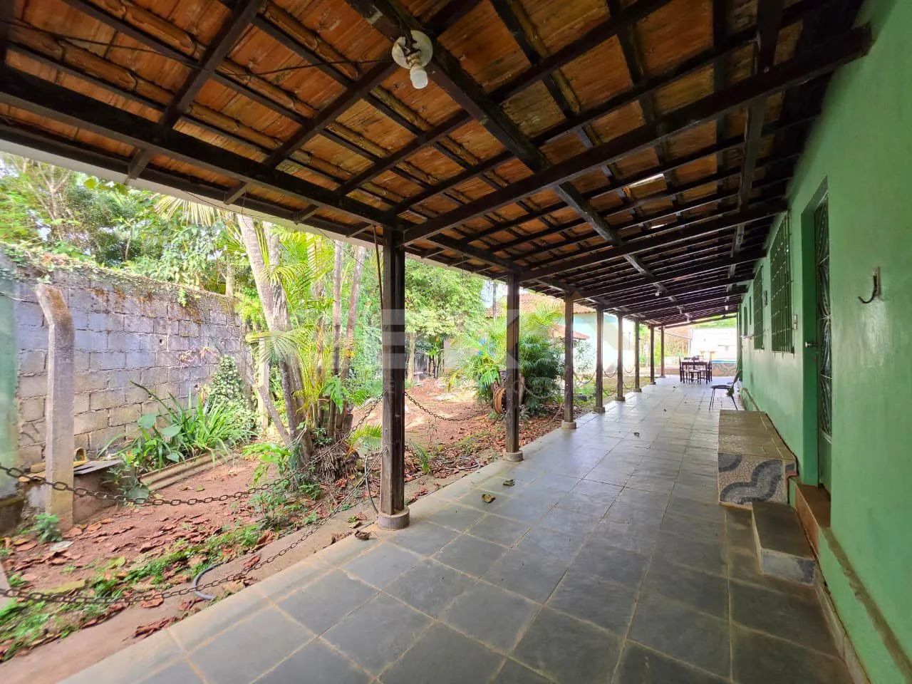 Chácara à Venda com 2.634m² na Comunidade Ferrador em Divinópolis MG.