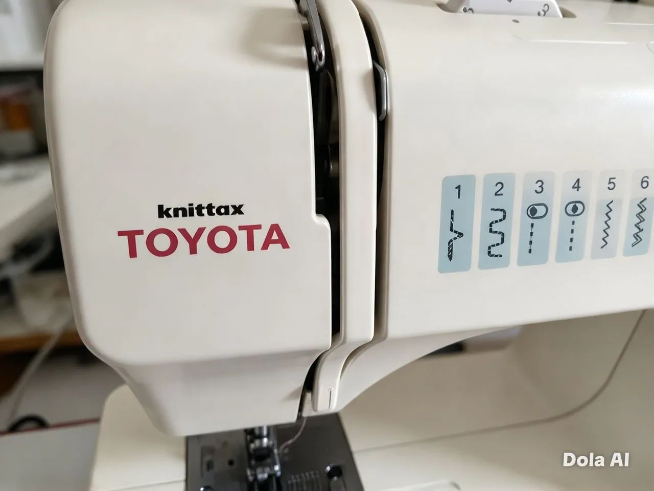 Máquina de costurar Toyota  - Foto 3