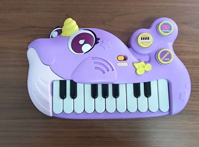Pianinho infantil baleia 