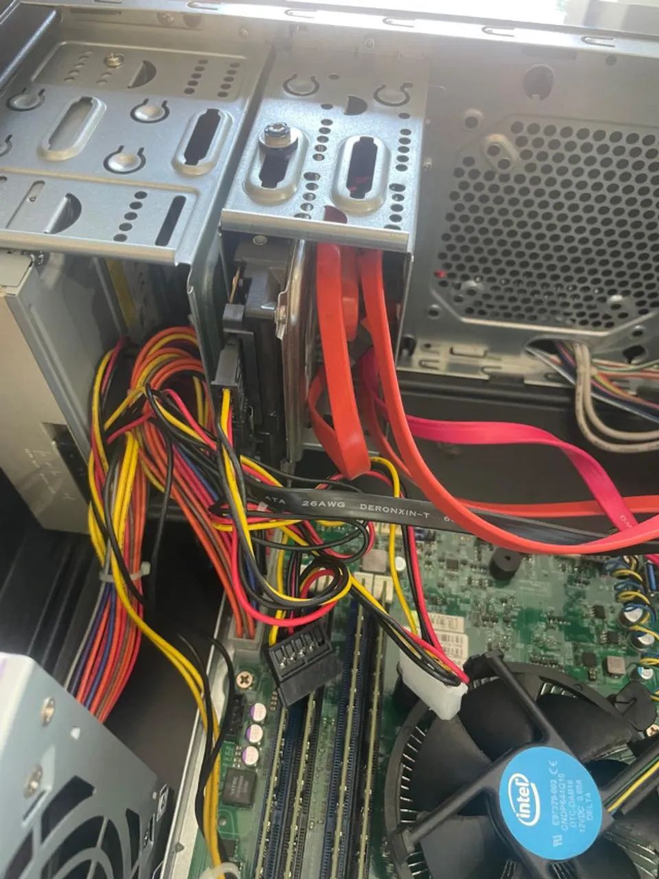 servidor centrium intel xeon E3 1220 V3  / 32gb memoria ram / hd 1 tera  com garantia e nf - Foto 2