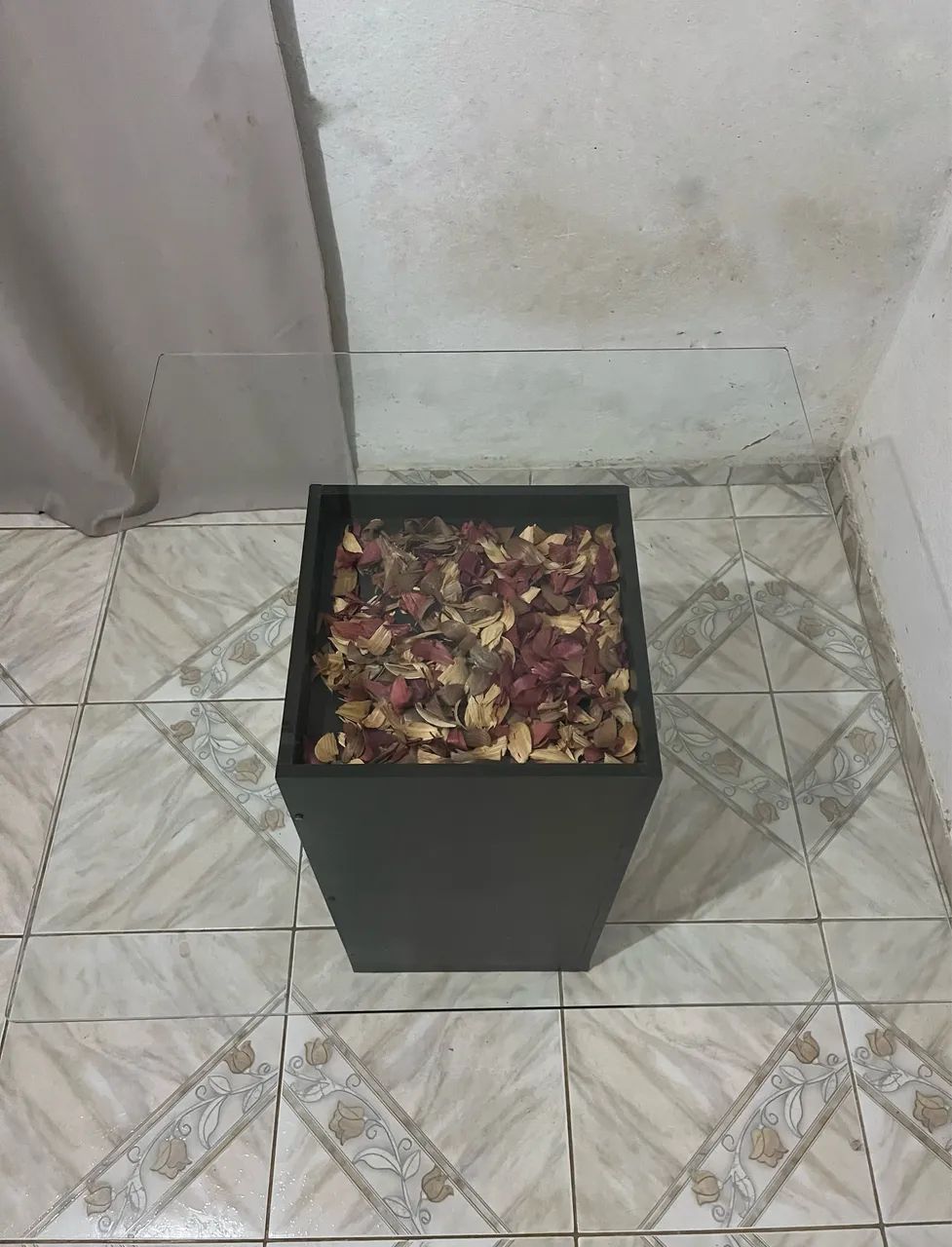 Mesa de Jantar Linda e Espaçosa - Oportunidade!