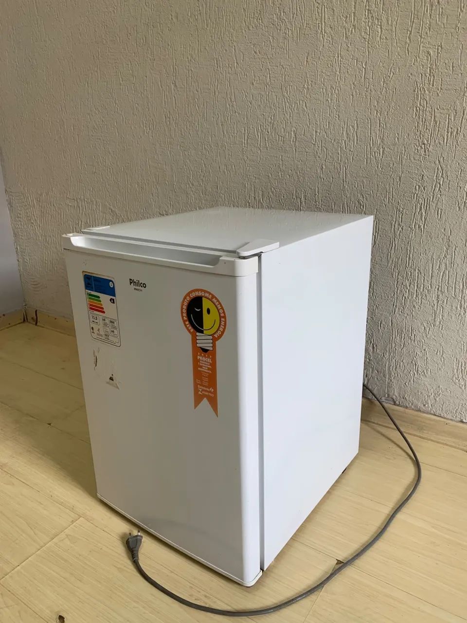 FRIGOBAR PHILCO 68L - Foto 2