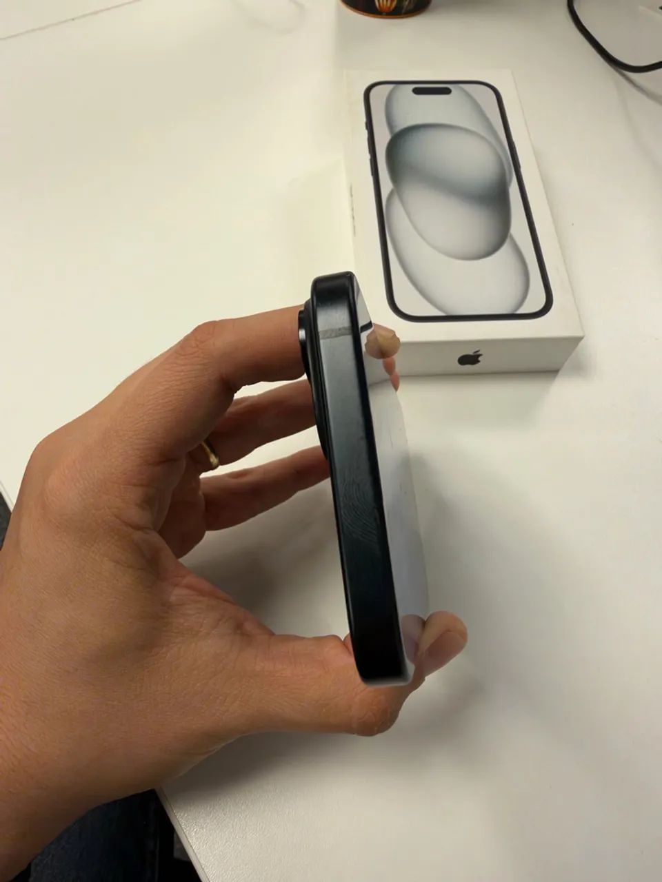 iPhone 15 Black 256Gb - Foto 4