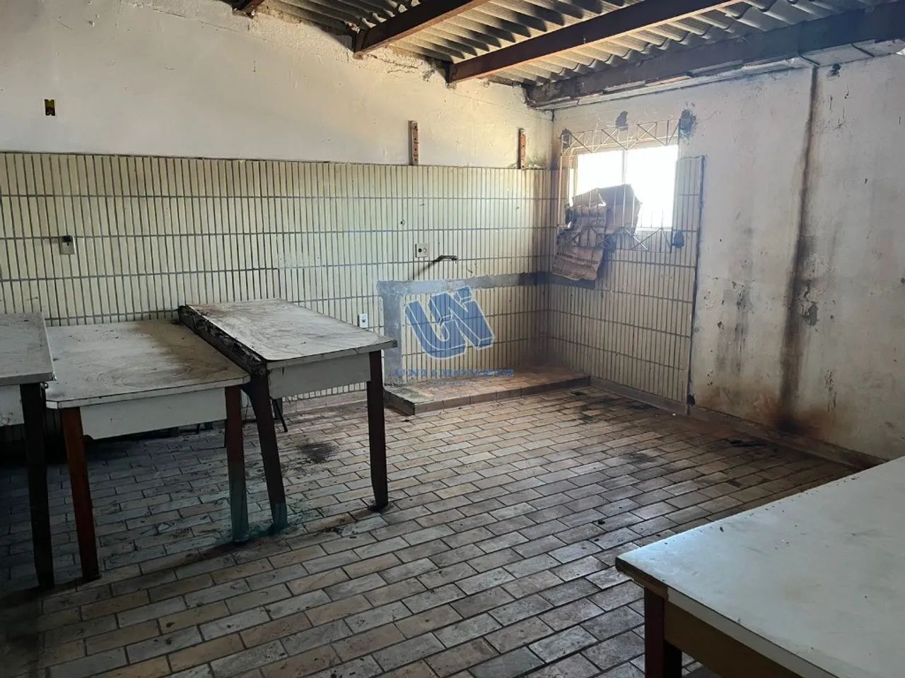 Loja comercial com 850m2 na rua Barão de Cotegipe na Calçada - Foto 4