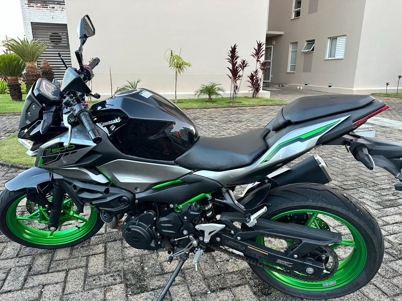 Moto de passeio e na garantia - Foto 2